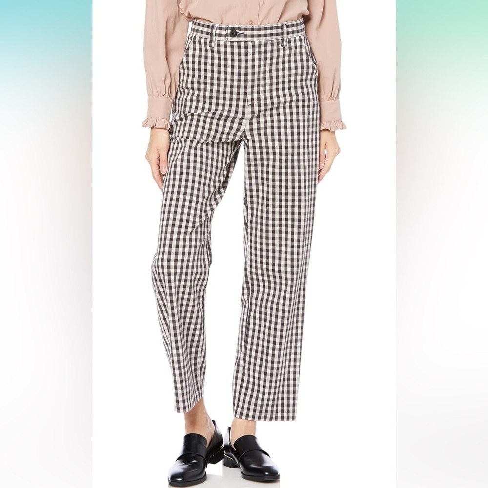 Levi's Math Club Slacks Premium
Women's Size W26 Black White checked preloved